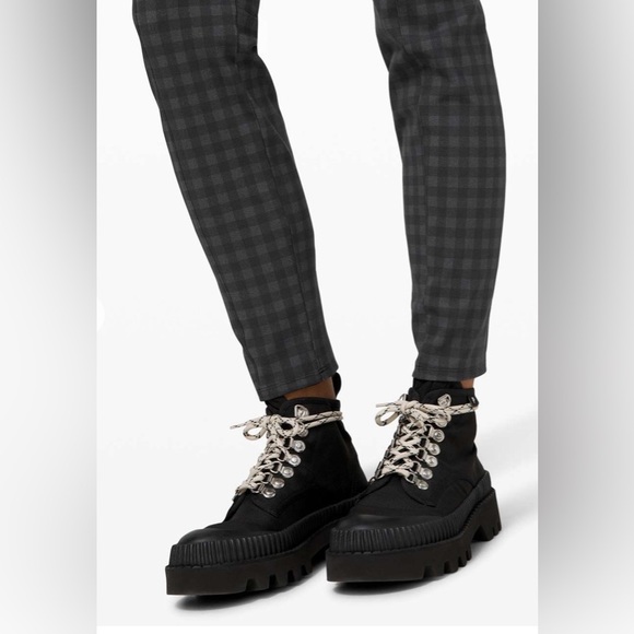 NWOT Lululemon Here to There High-Rise 7/8 Pant - Picture 3 of 4